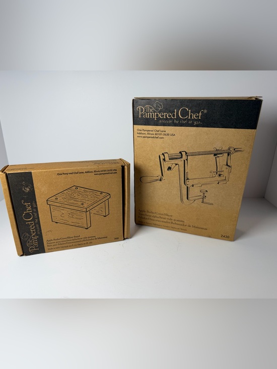 Pampered Chef Other - Pampered Chef Apple Peeler Corer Slicer #2430 & Wood Stand #2435 Vintage NIB